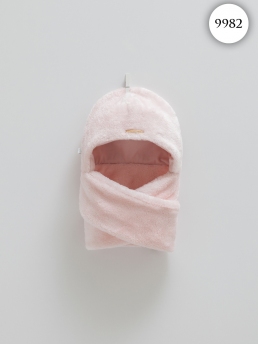9982 Шапка детская Caramell ГРЯЗНО-РОЗОВЫЙ фото 79421